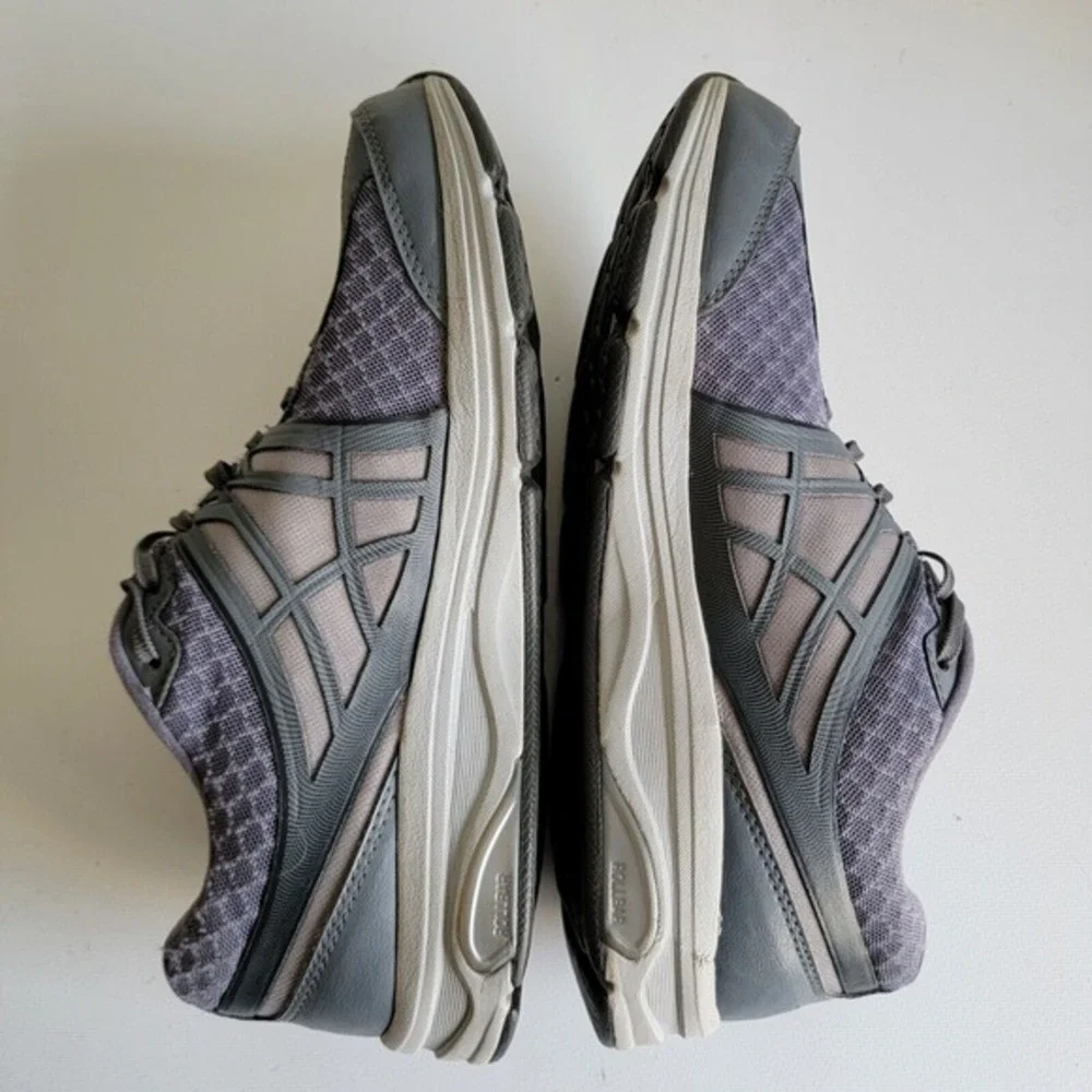New Balance 847v2 Womens Size 10 Gray Walking Shoes‎ WW847GY2 Abzorb Comfort